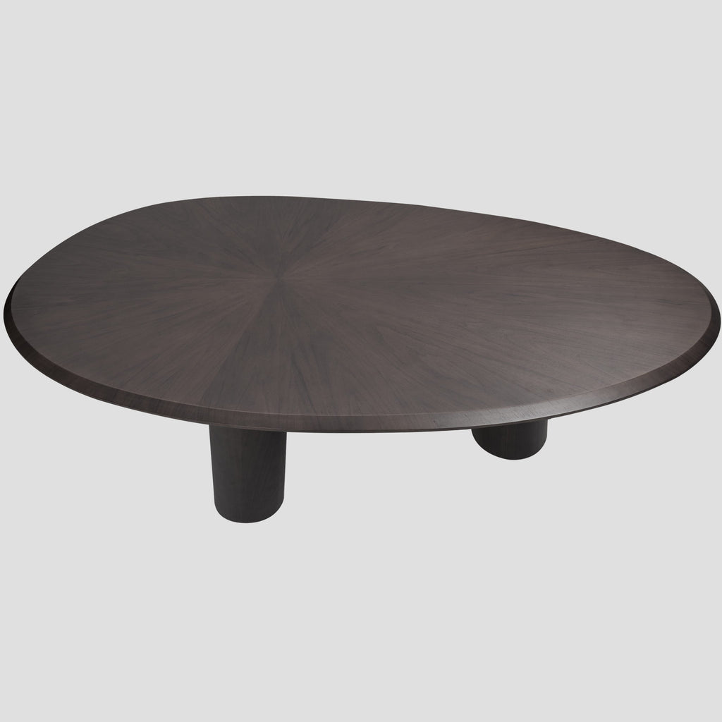 Mercado oval dining table, walnut veneer